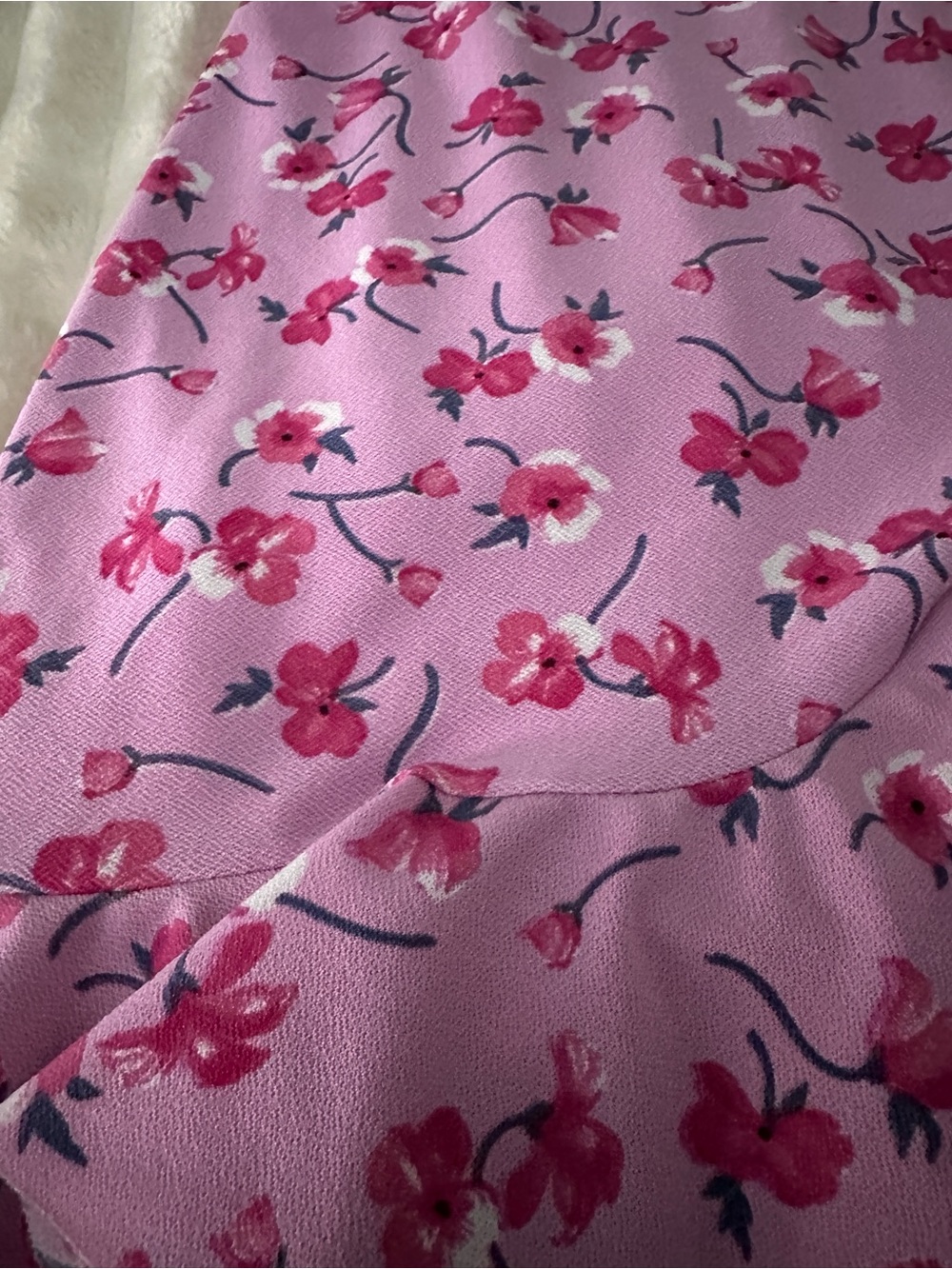PrettyLittleThing Pink Floral Ruffle Plunge Dress Stretch Women’s Size S - Picture 3 of 6